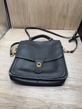 Vintage COACH STATION Black Leather Crossbody Bag Satchel Purse 5130 Turkey